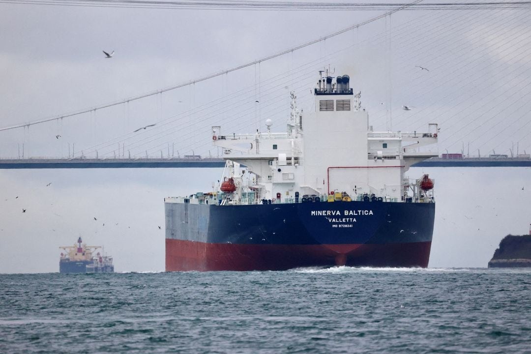 Một tàu dầu đang trên đường đến Biển Đen. Ảnh: Reuters