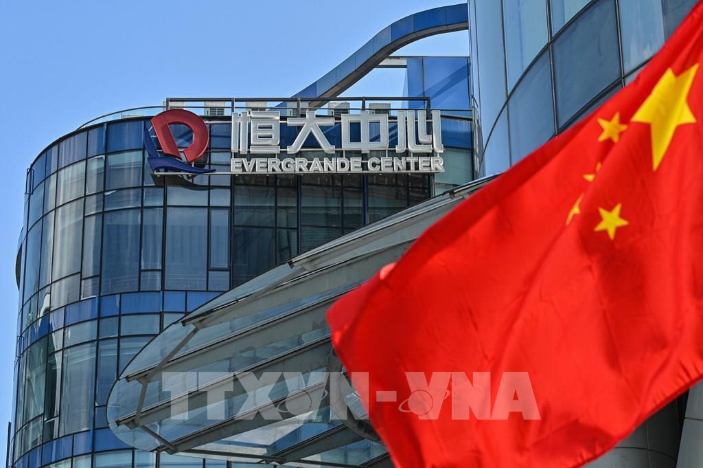 080636 be boi no cua evergrande anh huong trai phieu va co phieu cua cac cong ty bat dong san trung quoc